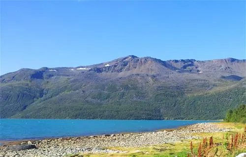 arctic-fjordcamp-troms-qhw1q