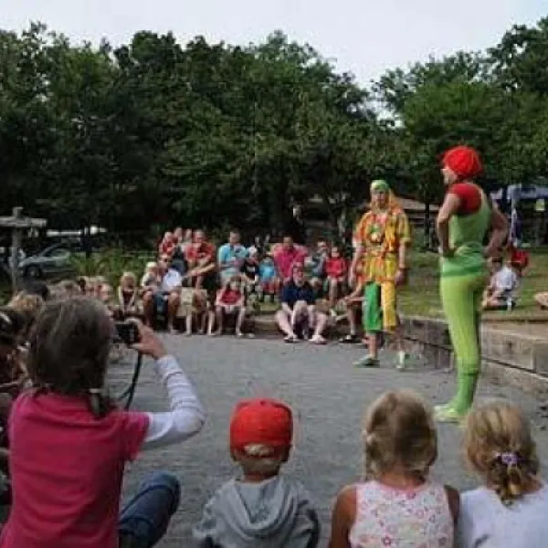 camping-les-charmilles-ardche-mlkmn