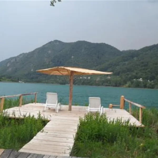 eko-selo-boracko-jezero-konjic-bbhxv