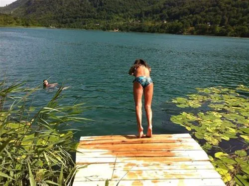 eko-selo-boracko-jezero-konjic-y5puw