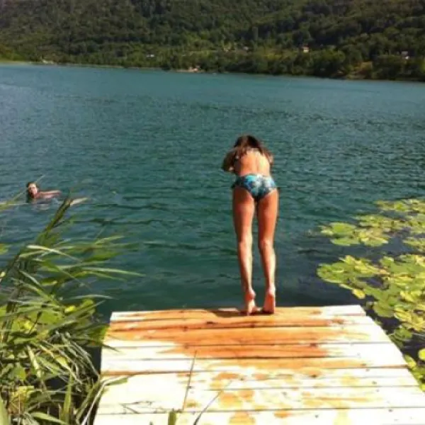eko-selo-boracko-jezero-konjic-y5puw