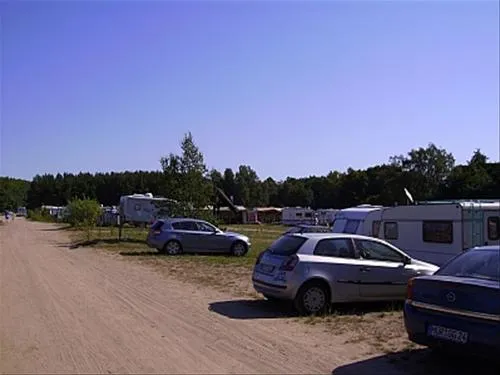 camping-und-wohnmobilpark-kamerun-heilbad-waren-mritz-flmdv