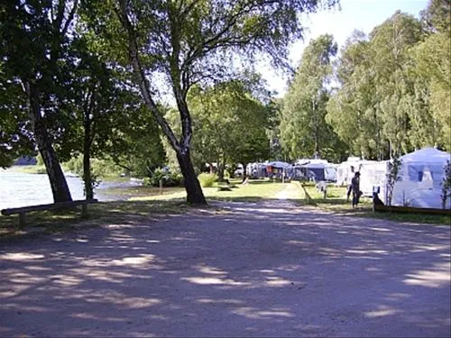 camping-und-wohnmobilpark-kamerun-heilbad-waren-mritz-rpw99