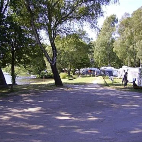 camping-und-wohnmobilpark-kamerun-heilbad-waren-mritz-rpw99