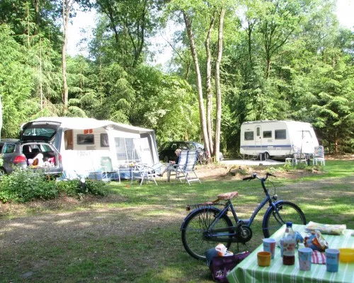 camping-klein-zwitserland-zuidwolde-dr-6y05p