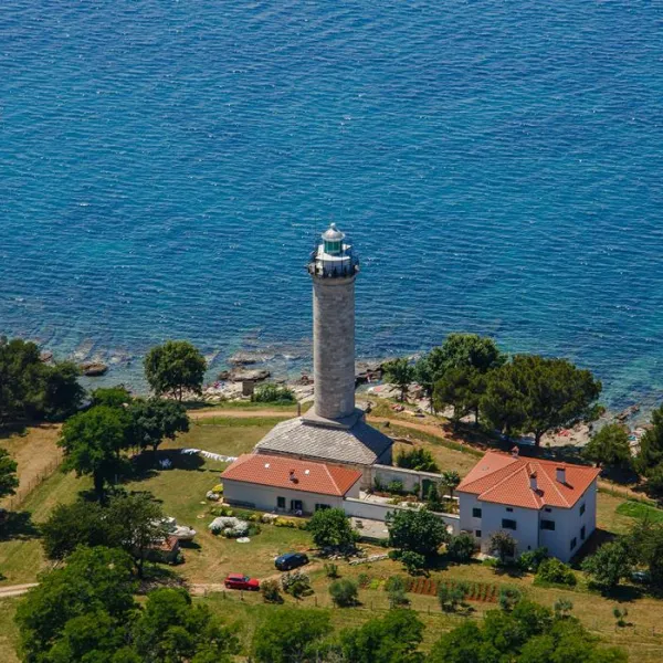 campingin-pineta-umag-savudrija-c0pbk
