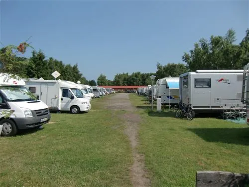camping-am-freesenbruch-zingst-nmdy1