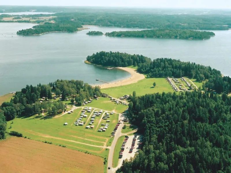 farstans-havsbad-familje-camping-farstans-qtsln
