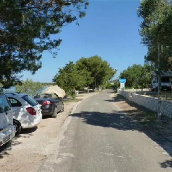 camp-lupis-loviste-4pwb1