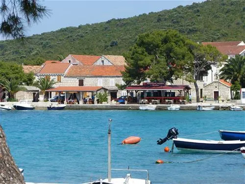 camp-lupis-loviste-vvabg