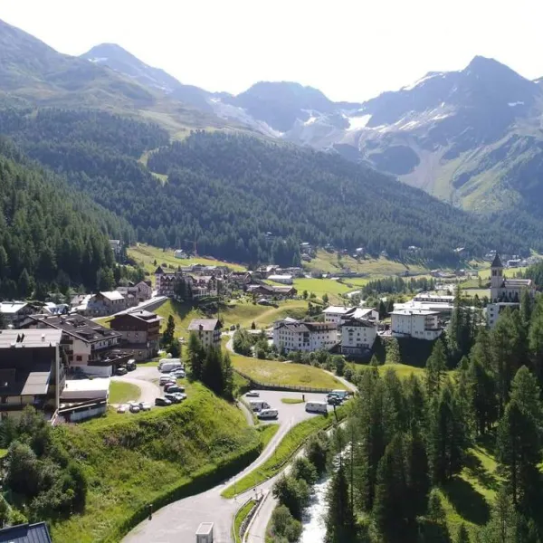 alpina-mountain-camping-sulden-am-ortler-bshep
