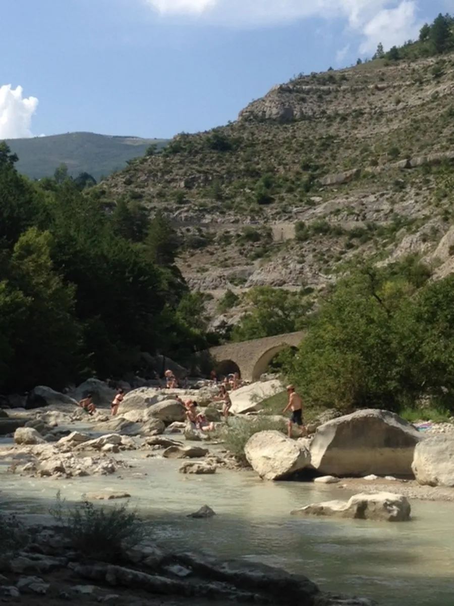 municipal-le-jalinier-buis-les-baronnies-2klrt