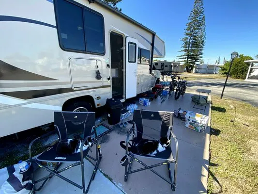 encore-breezy-hill-rv-resort-pompano-beach-ariqc