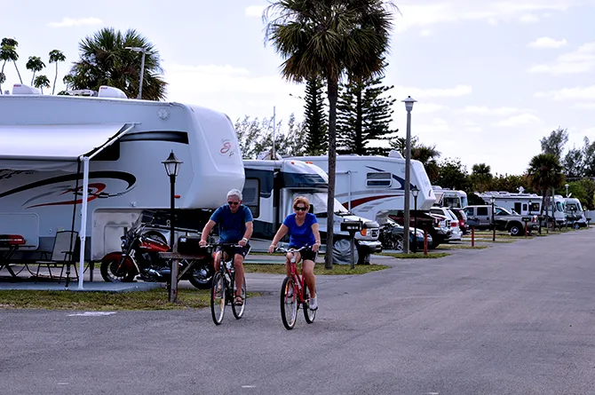 encore-breezy-hill-rv-resort-pompano-beach-hwzea