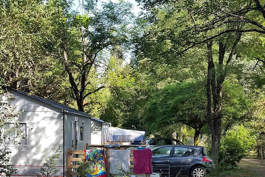 camping-les-rives-du-ceou-saint-chamarand-azwzm