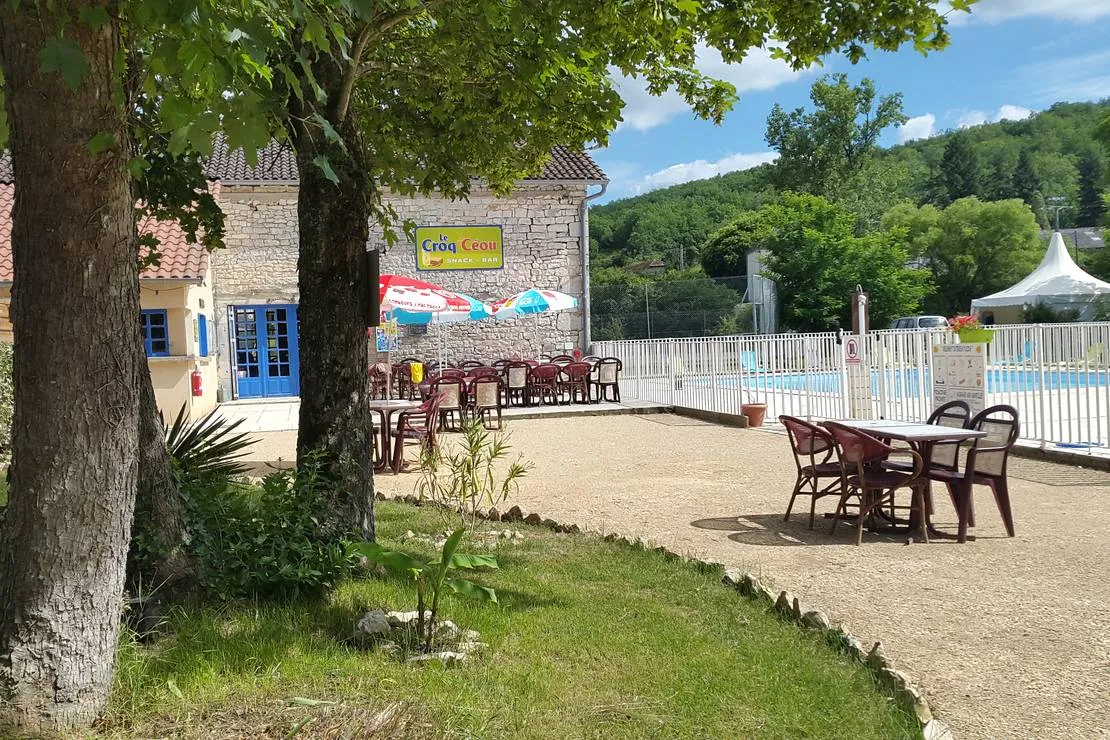 camping-les-rives-du-ceou-saint-chamarand-ijxan
