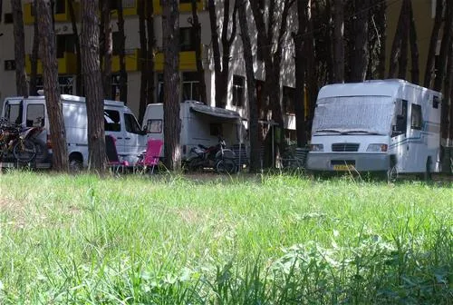 camping-mali-i-robit-durres-ea5xg