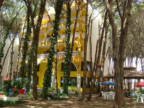 camping-mali-i-robit-durres-eih6d