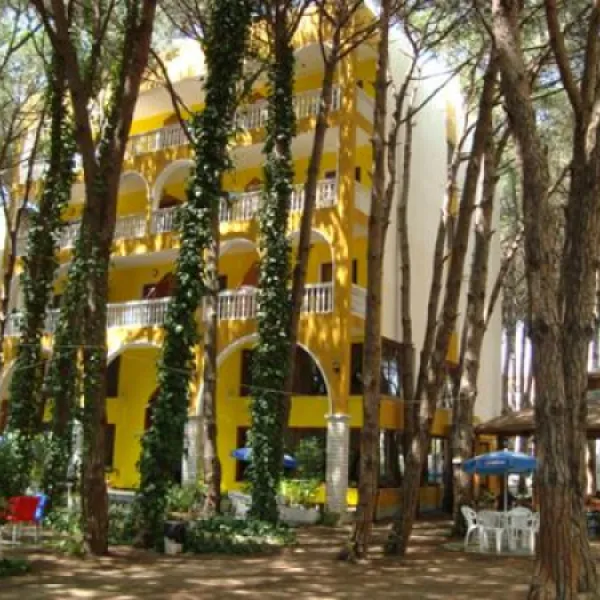 camping-mali-i-robit-durres-eih6d