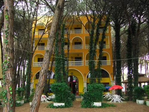 camping-mali-i-robit-durres-nebkk