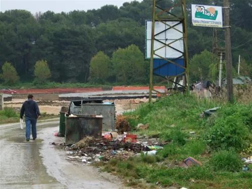 camping-mali-i-robit-durres-uyhkd