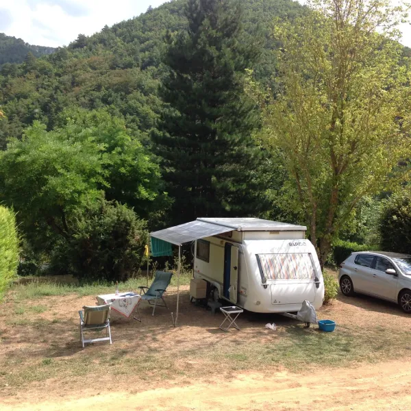 camping-le-roc-qui-parle-nant-bjgam