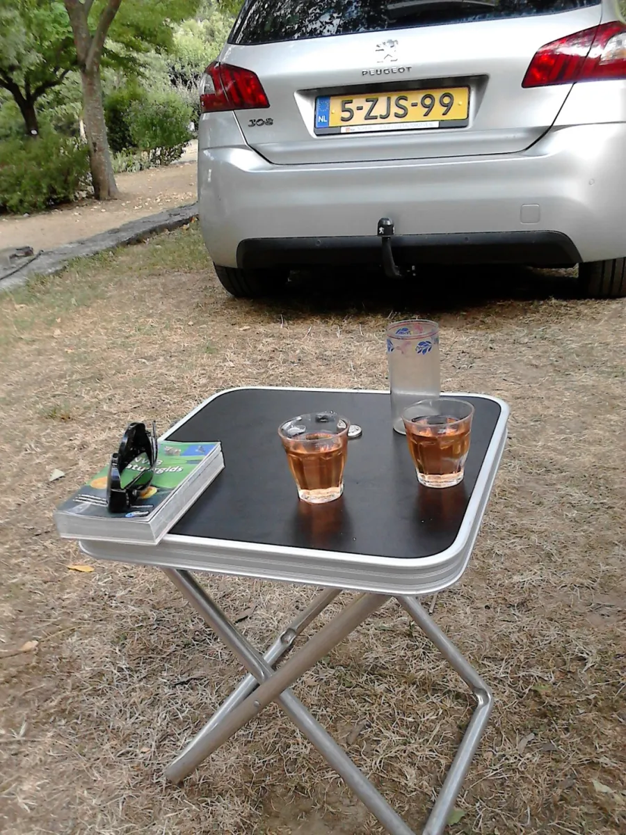 camping-le-roc-qui-parle-nant-m2sg1