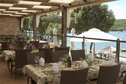 naturistfkk-camping-valalta-rovinj-aaja0