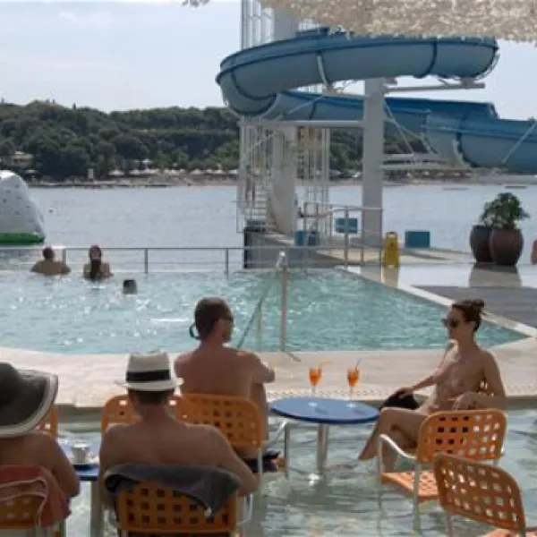 naturistfkk-camping-valalta-rovinj-bknha