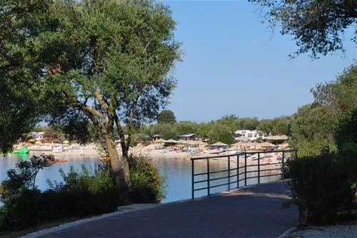naturistfkk-camping-valalta-rovinj-xbqit