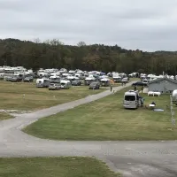 tom-johnson-camping-center-marion-un4lp