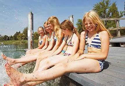 campingplatz-horn-bodensee-gaienhofen-iuz4g