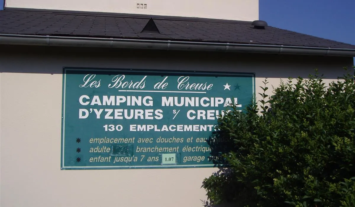 camping-municipal-les-bords-de-creuse-yzeures-sur-creuse-qlfnz