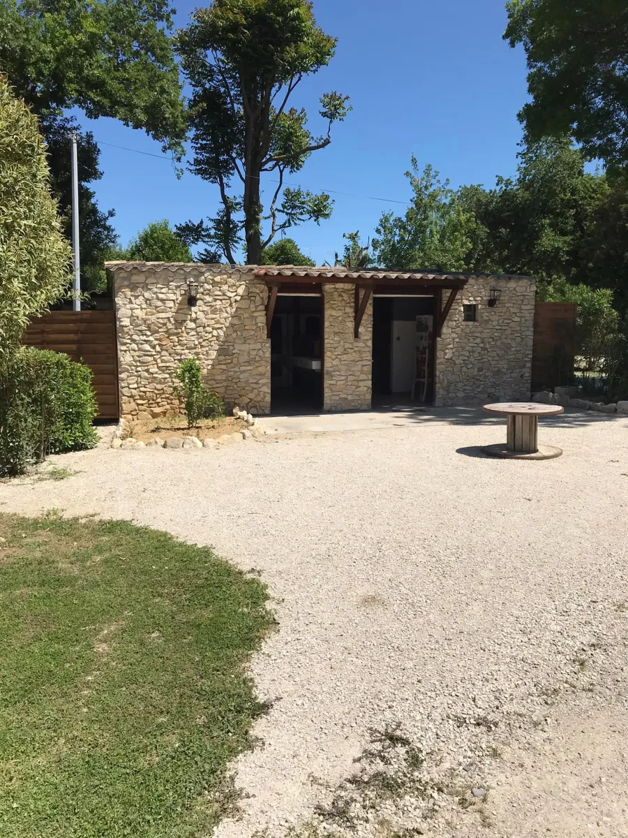 le-veronne-las-reys-de-saulce-x6ues