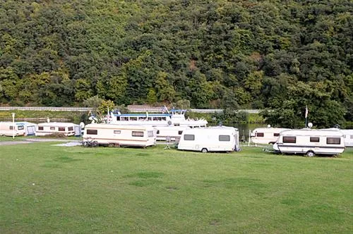campinginsel-sonnenwerth-hatzenport-kgleo