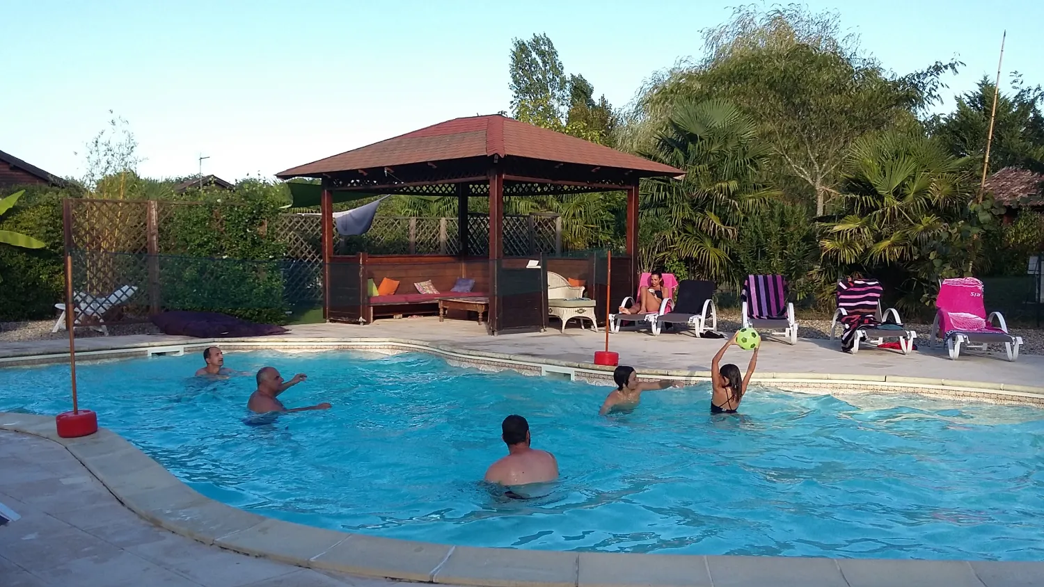 les-chalets-de-fiolles-brens-aoeh6