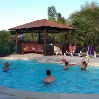 les-chalets-de-fiolles-brens-aoeh6