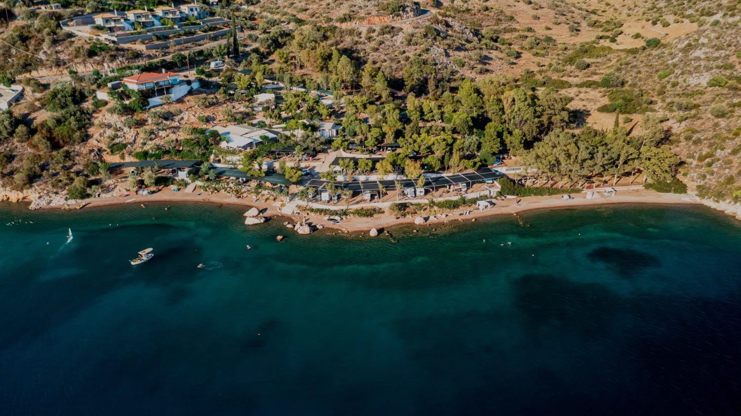 camping-lefka-beach-vivaridrepanon-26cvh
