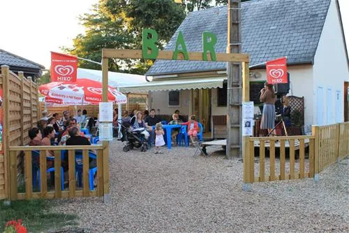 camping-les-acacias-la-ville-aux-dames-g4jew