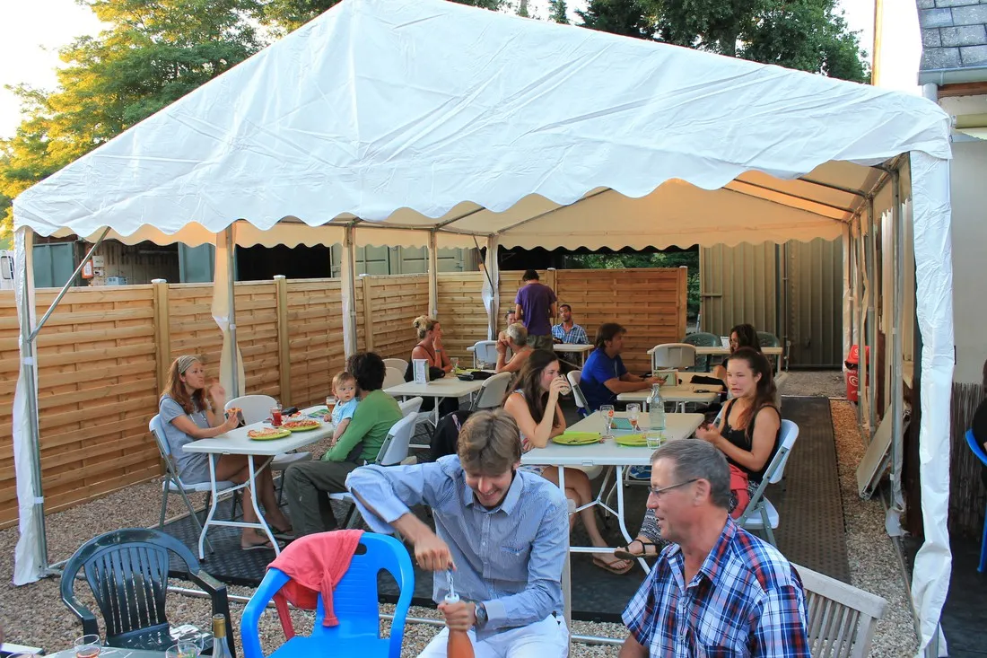 camping-les-acacias-la-ville-aux-dames-ibapw