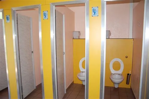 camping-les-acacias-la-ville-aux-dames-k8aoi