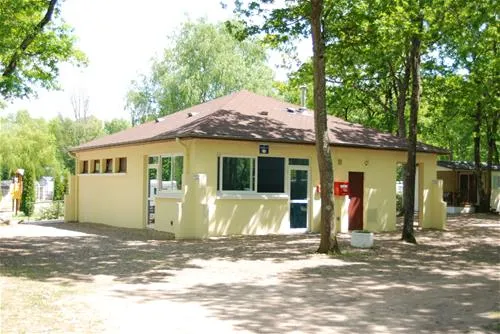 camping-les-acacias-la-ville-aux-dames-taixo