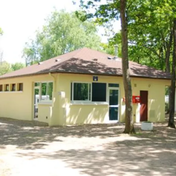 camping-les-acacias-la-ville-aux-dames-taixo