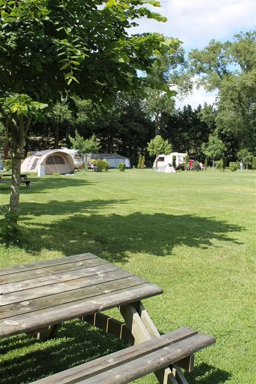 camping-les-acacias-la-ville-aux-dames-zpqmu