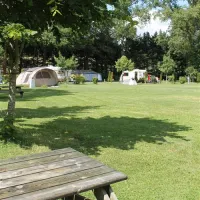 camping-les-acacias-la-ville-aux-dames-zpqmu