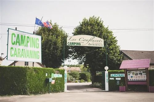 camping-les-confluents-migennes-nmshn