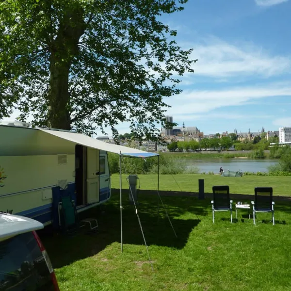 camping-de-nevers-nevers-nmnjb