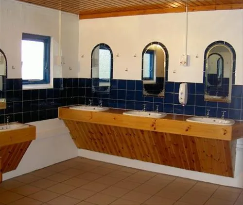 reraig-caravan-site-kyle-of-lochalsh-riglj