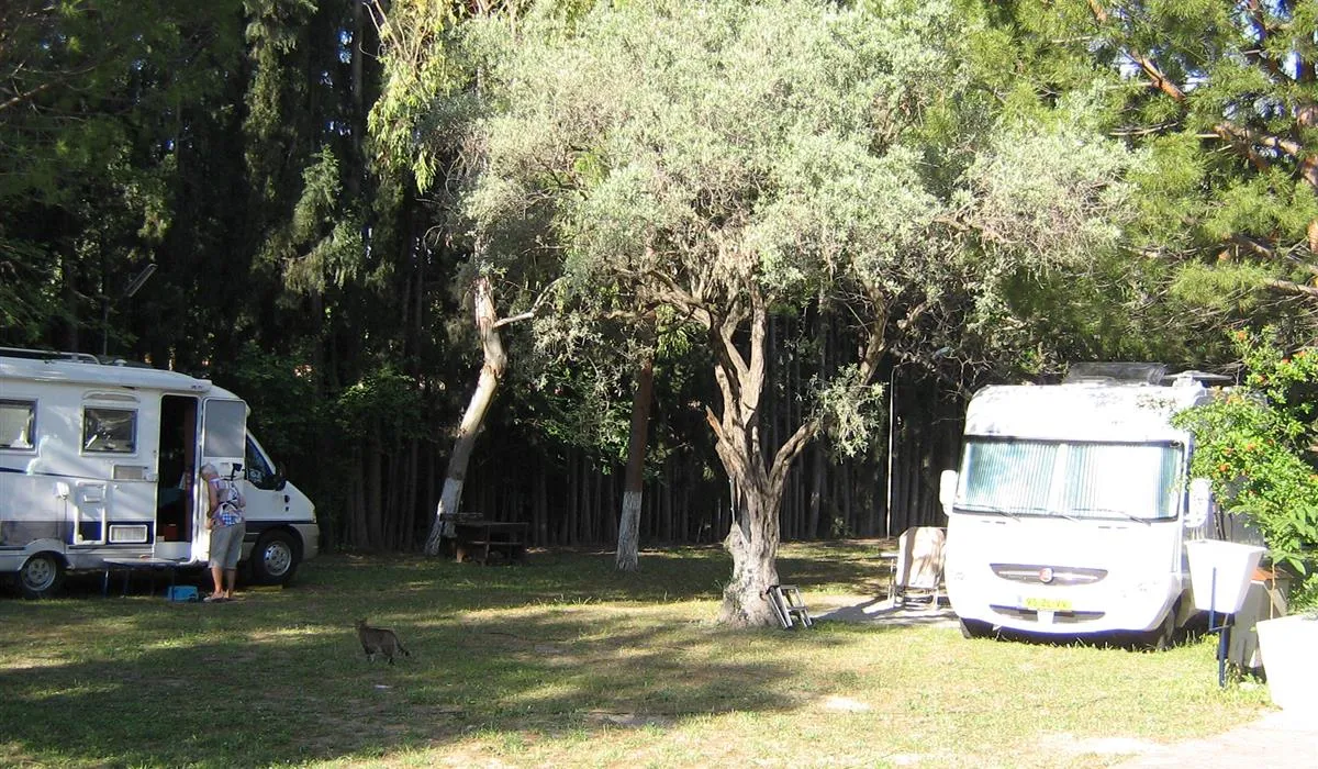 camping-yat-kusadasi-x30s3