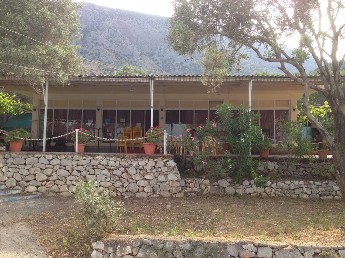campsite-ayannis-dn7vl